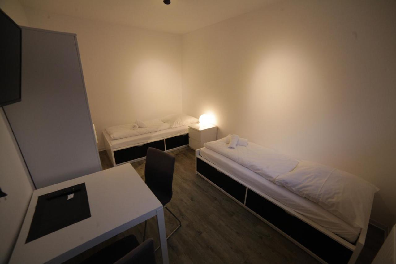 Shipyard Guesthouse Gaestehaus Fuer Geschaeftsreisende Und Monteure An Der Elsflether Werft Und Trainingcenter Heinemann Solutions Gmbh Zewnętrze zdjęcie